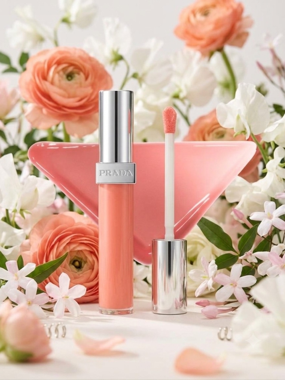 NEW~ PRADA Beauty
Reflection Glossy Liquid Lip Balm ~ P258 BLUSHWARE